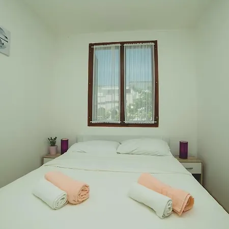 Serenity By The Sea #1 - Private Terrace Apartment