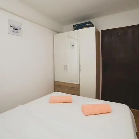 Serenity By The Sea #1 - Private Terrace Apartment