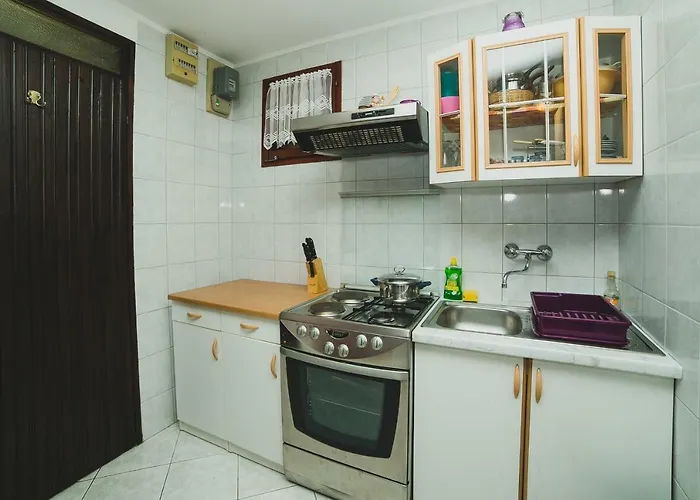 Serenity By The Sea #1 - Private Terrace Апартаменты Врси