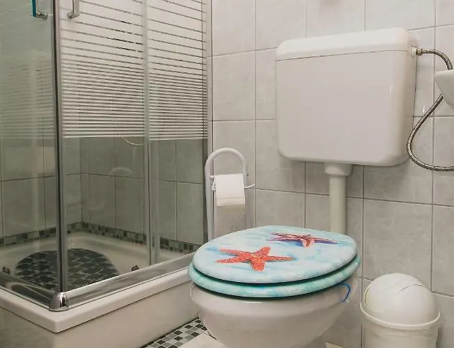 Serenity By The Sea #1 - Private Terrace Апартаменты *